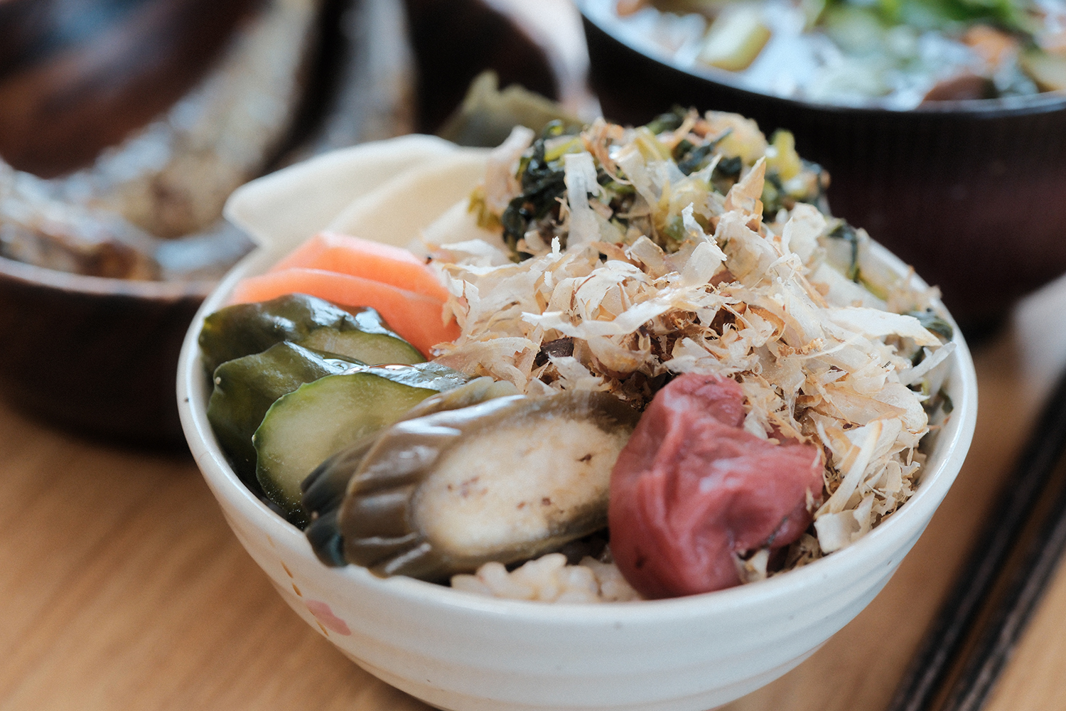 4毒抜き 玄米ごはん 梅干し ぬか漬け いわしぶし アップ