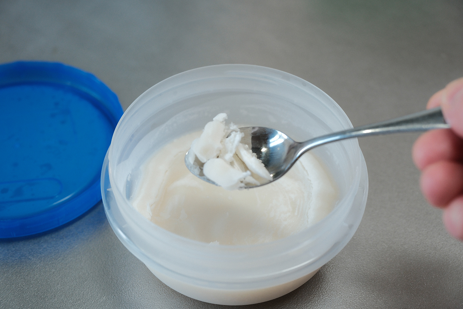 4毒抜き 自家製ラードタッパーで冷凍保存