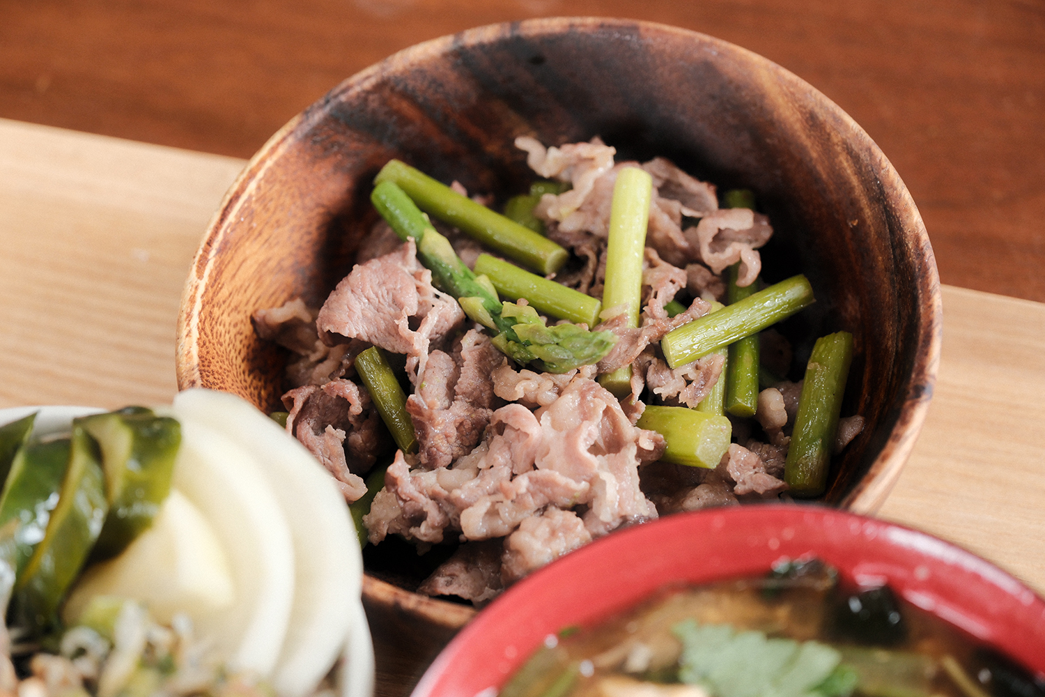 4毒抜き 牛肉のアスパラニンニクの芽炒め ラード使用