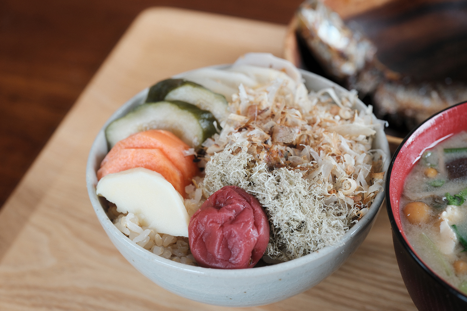 4毒抜き 玄米ごはん とろろ昆布 ぬか漬け