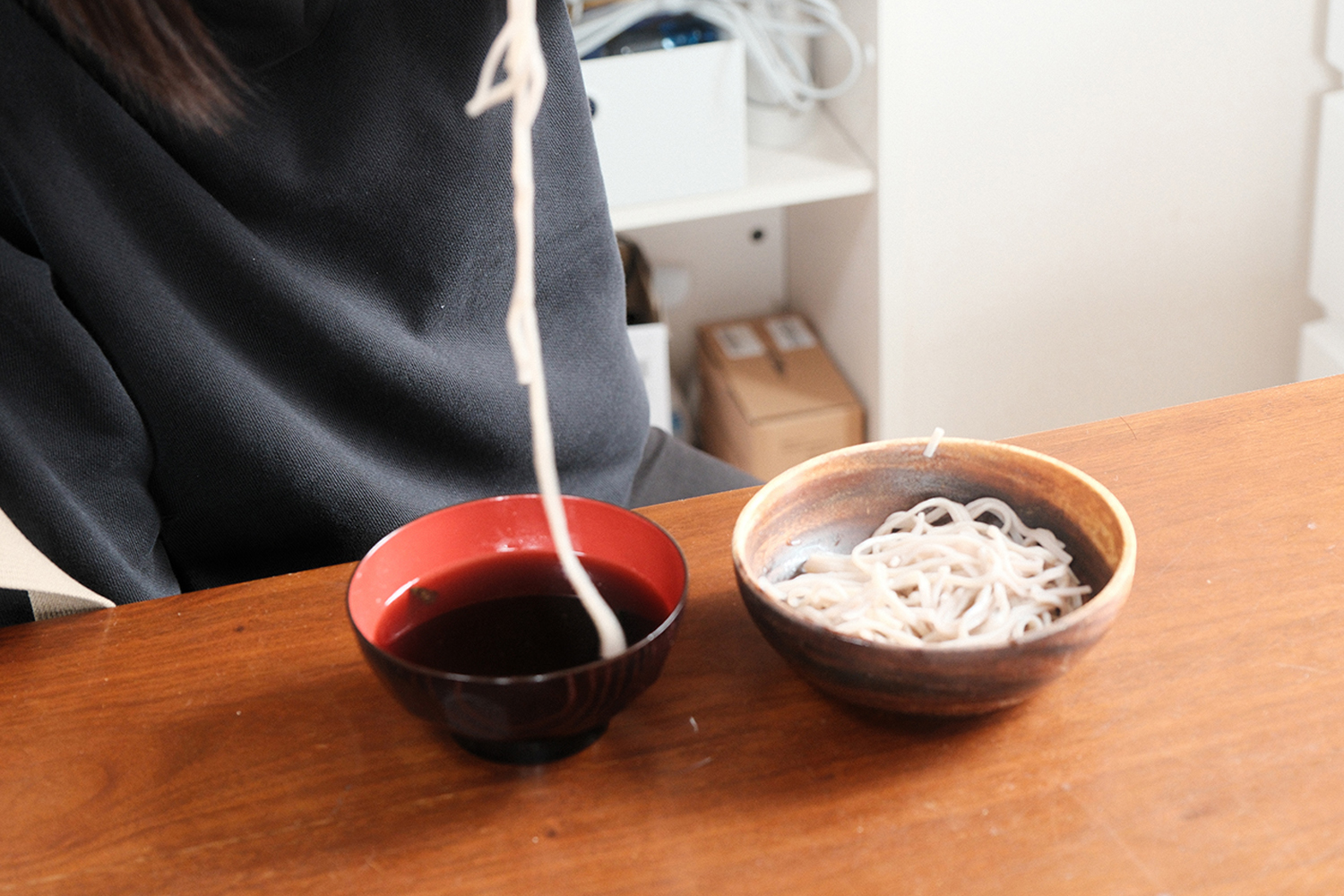 妻横取り　そば