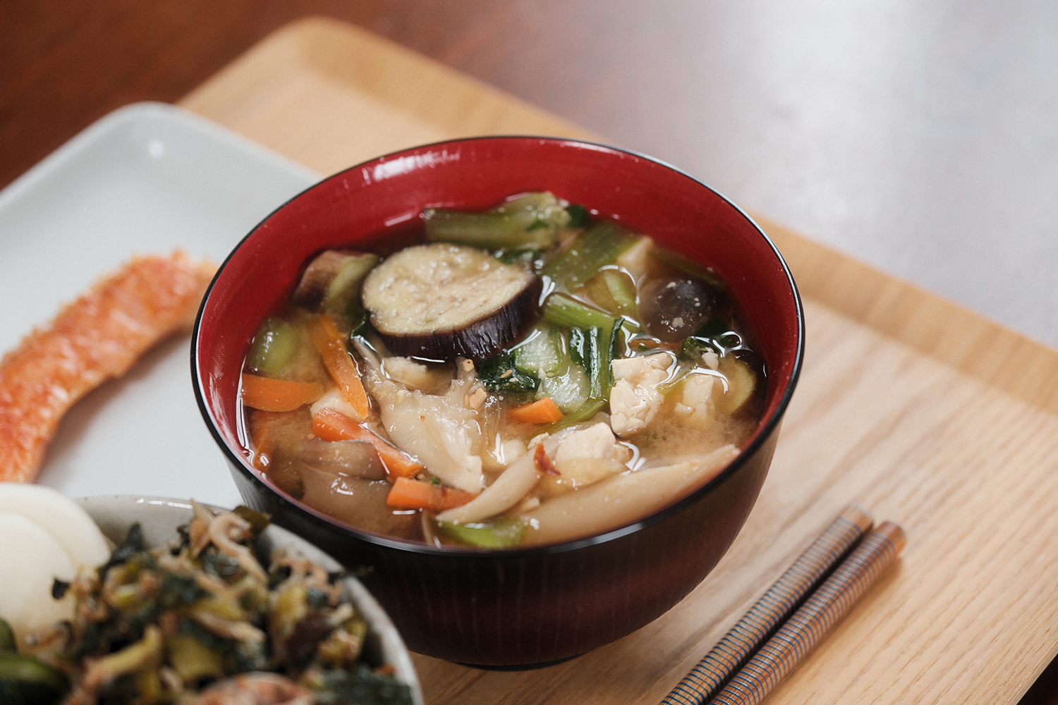 4毒抜き 紅鮭 味噌汁 昼ごはん