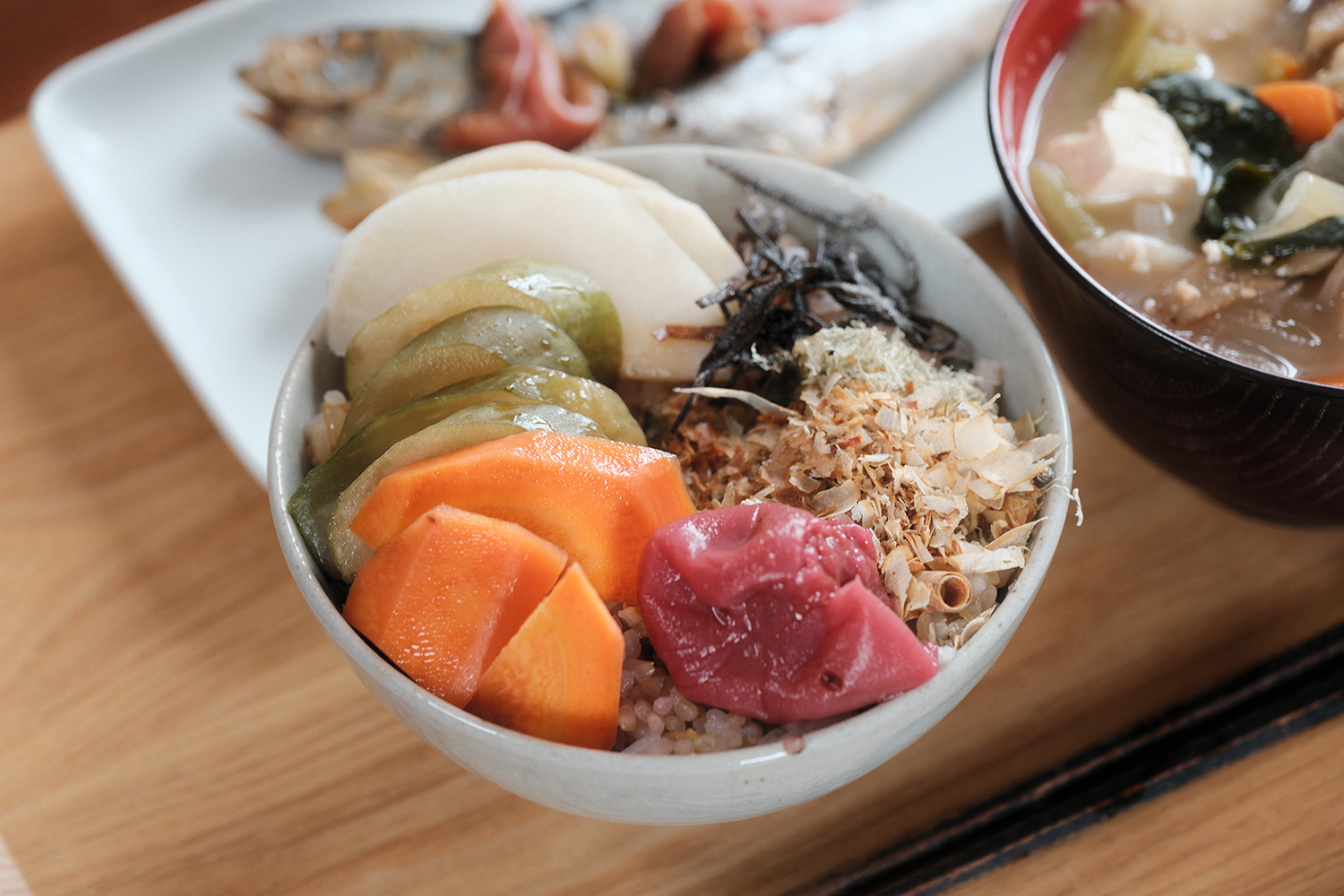 4毒抜き 玄米ご飯 塩昆布 ぬか漬け