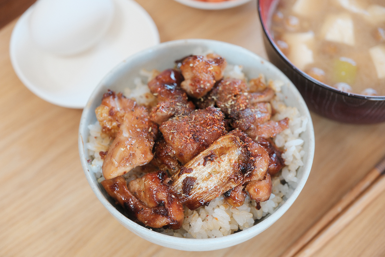 4毒抜き ねぎま丼 焼き鳥 一味 山椒